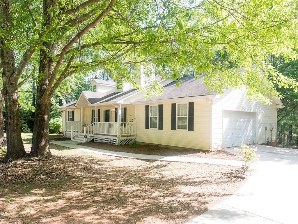 426 Grove Pointe Court