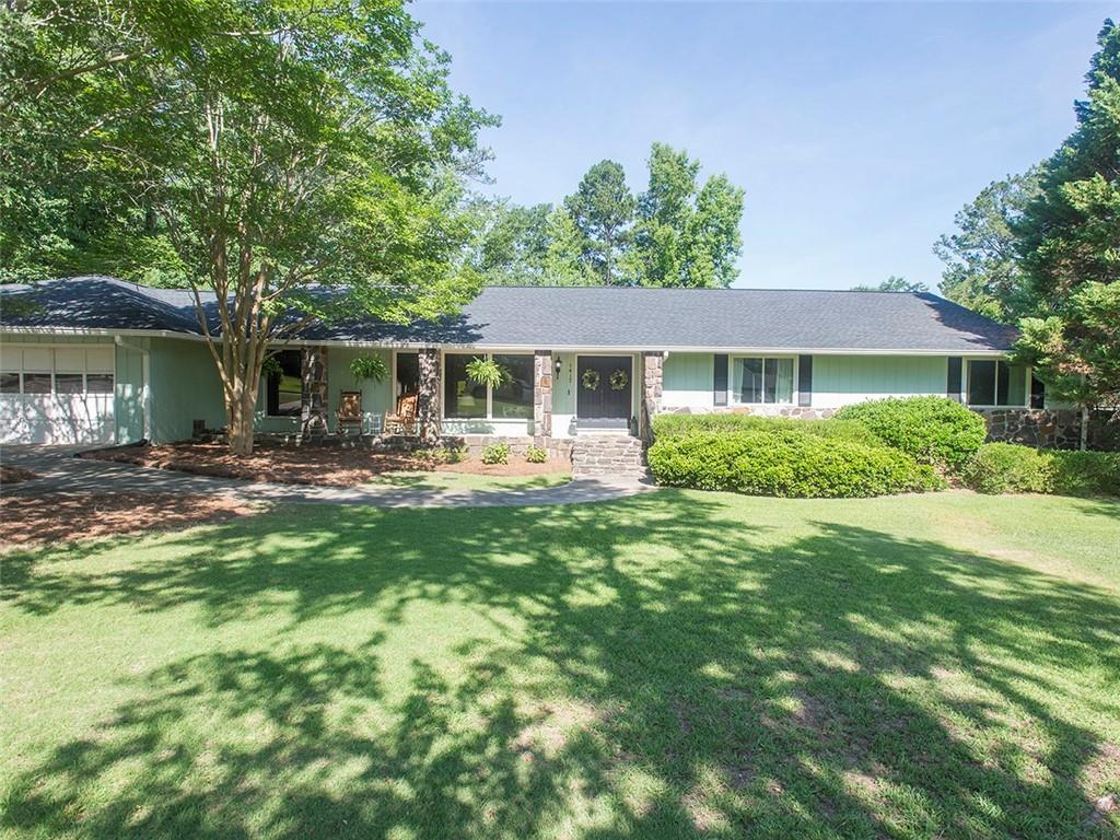 1417 Rainbow Circle