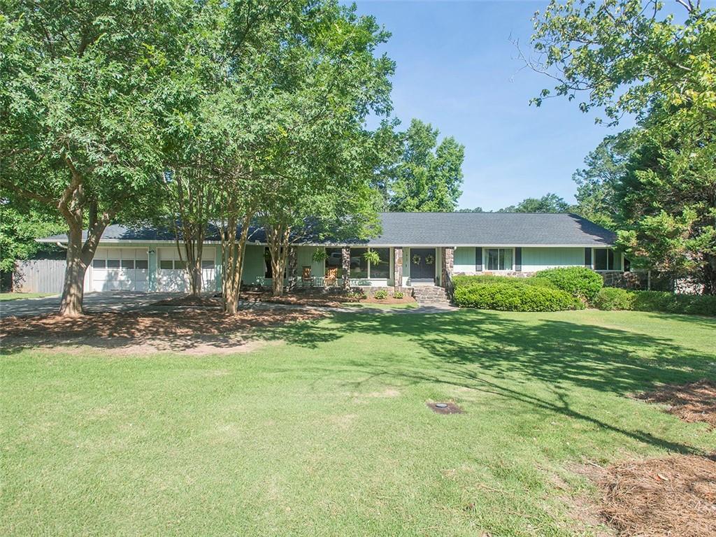 1417 Rainbow Circle