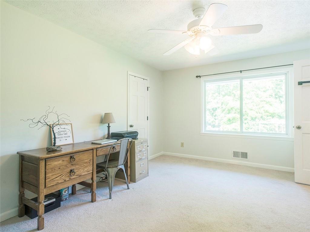 1417 Rainbow Circle
