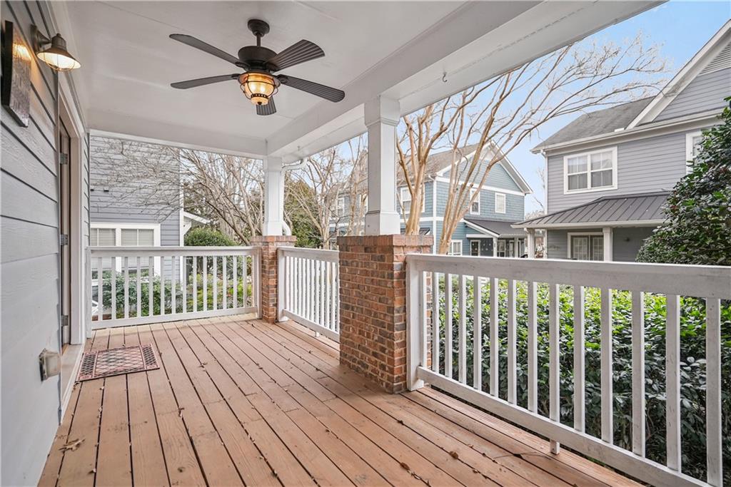264 Carlyle Park Drive NE