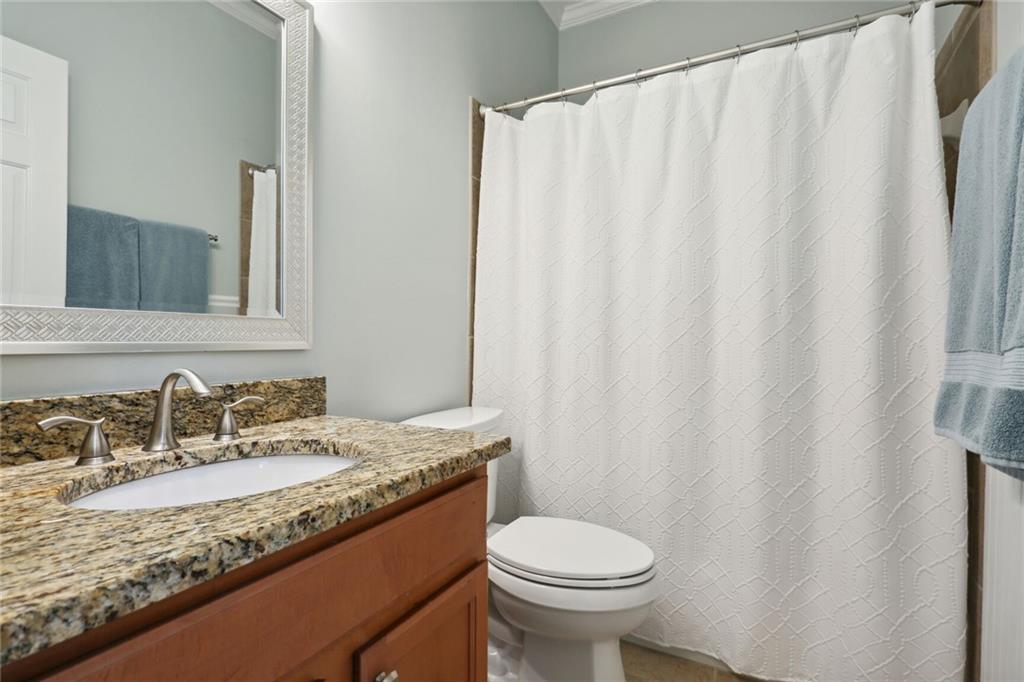 483 Highlands Loop