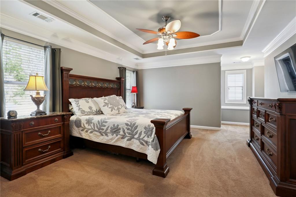 483 Highlands Loop