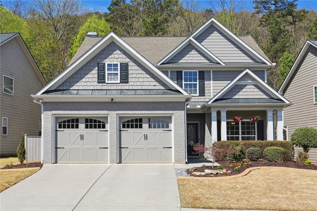 483 Highlands Loop