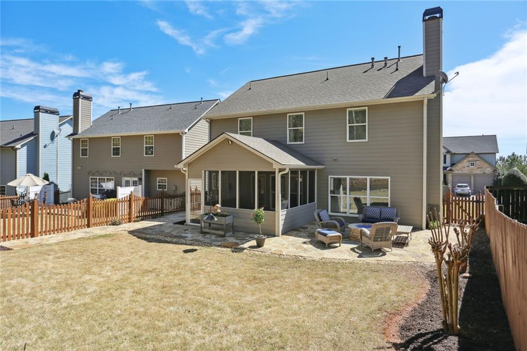 483 Highlands Loop