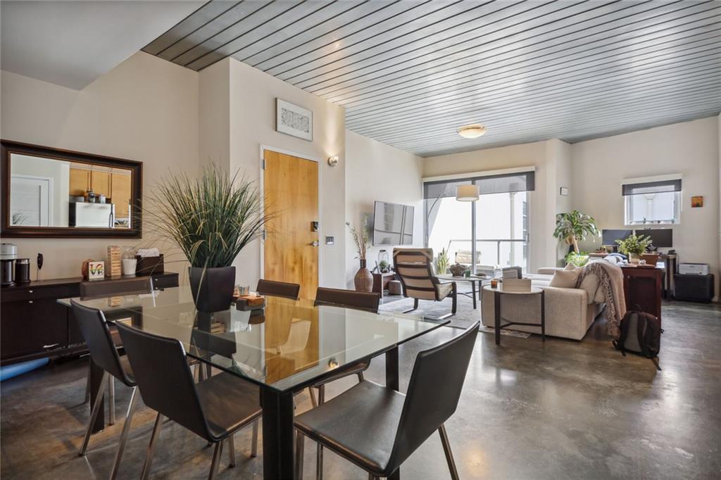 620 Glen Iris Drive NE Unit: 520