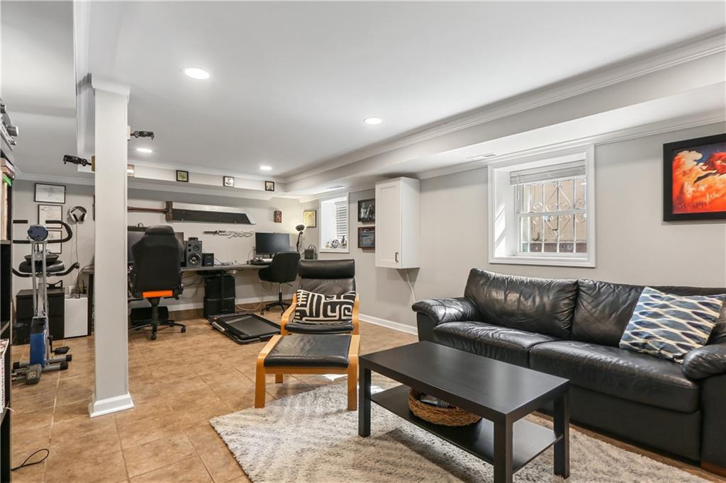 31 Vinson Drive SE