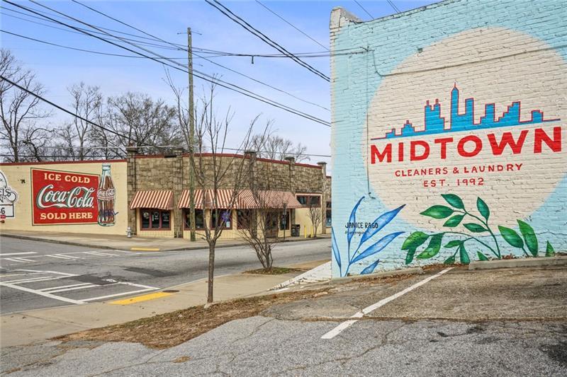 550 N Highland Avenue NE Unit 4