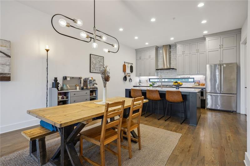 550 N Highland Avenue NE Unit 4
