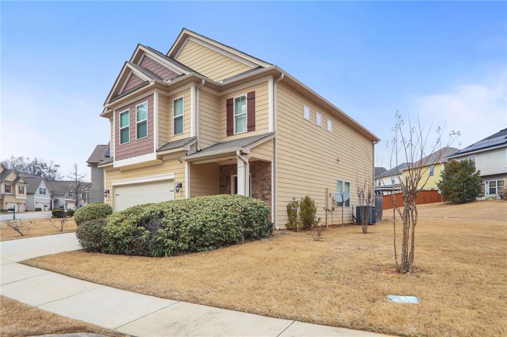 2460 Oakleaf Circle