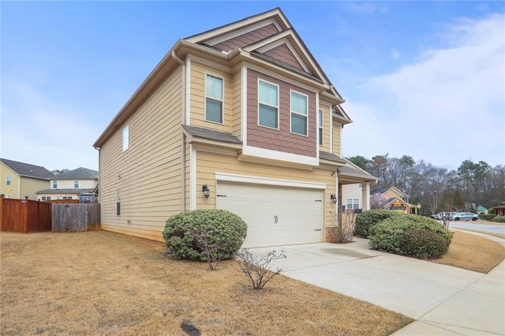 2460 Oakleaf Circle