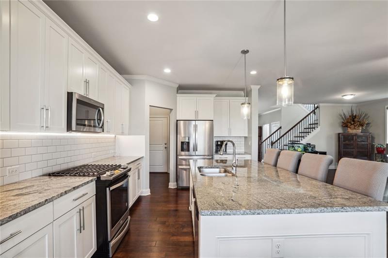 2261 Hempstead Court