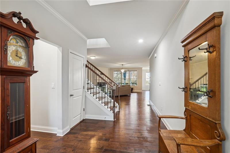 2261 Hempstead Court