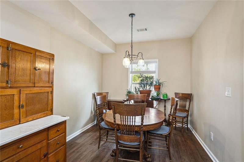 2261 Hempstead Court