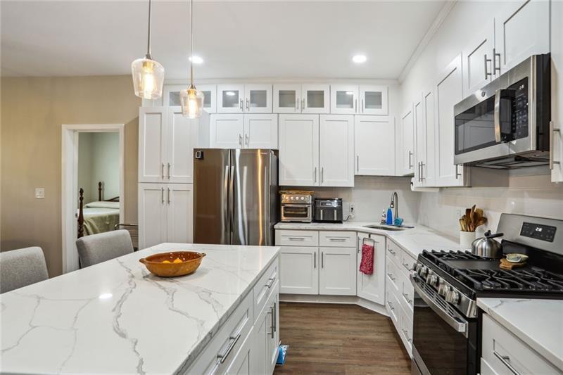 2261 Hempstead Court