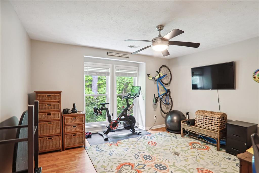 4015 Lake Pointe Circle