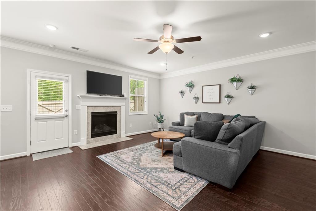 1102 Lawanna Drive