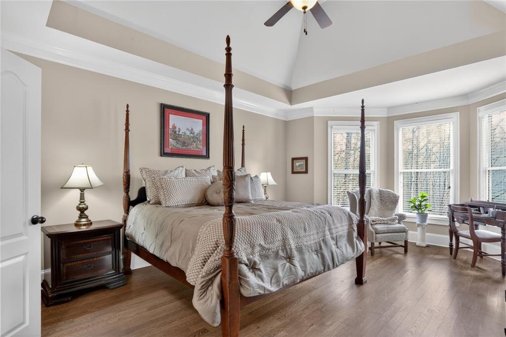 7435 Kingfisher Lane