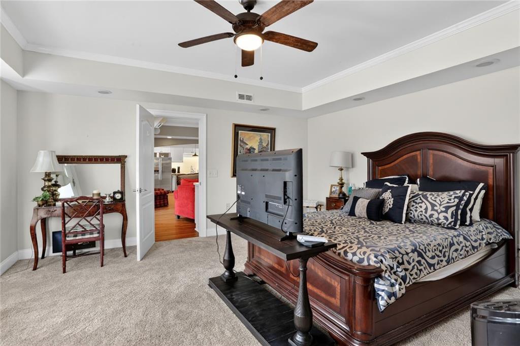 7435 Kingfisher Lane