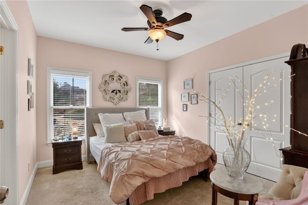 7435 Kingfisher Lane