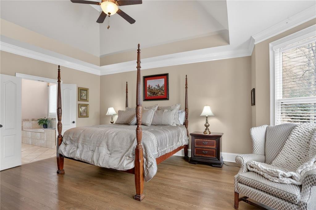 7435 Kingfisher Lane