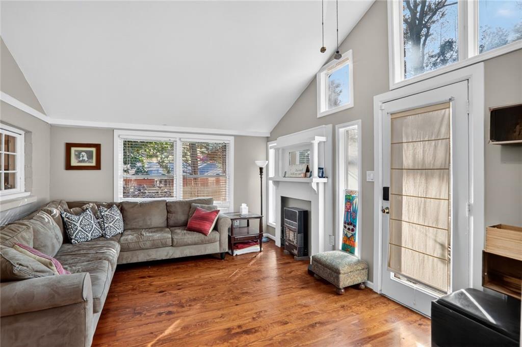 3671 Bishop Drive