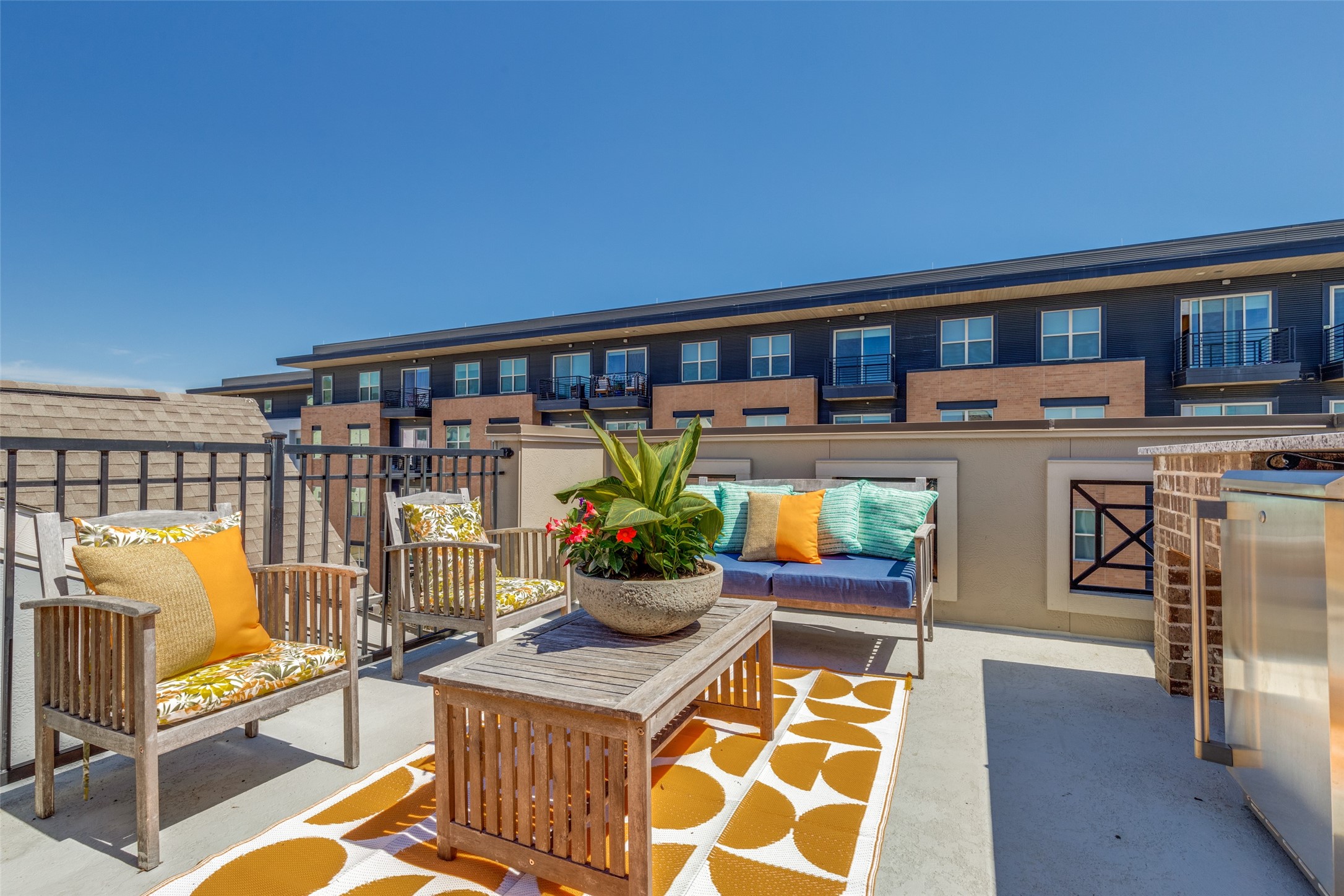 2716 Flowering Peach Lane