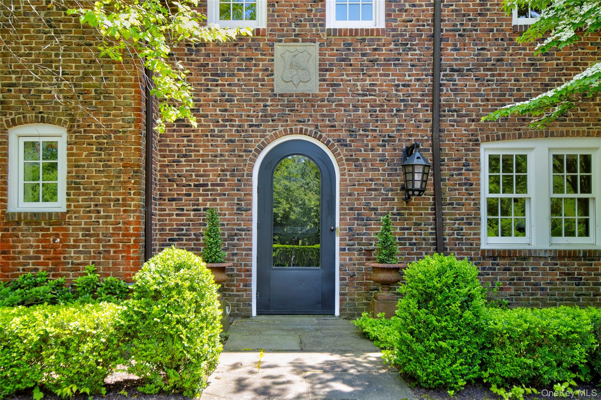 9 Meadow Spring Lane