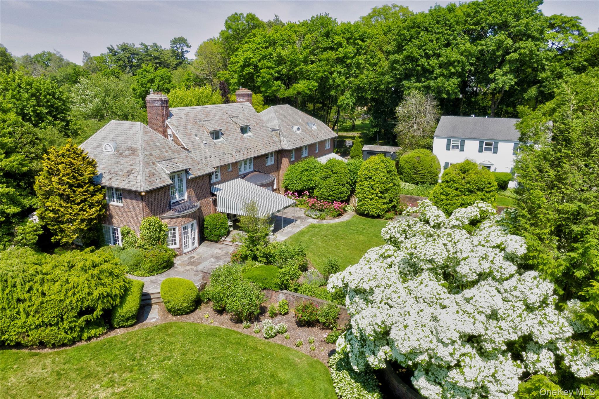 9 Meadow Spring Lane