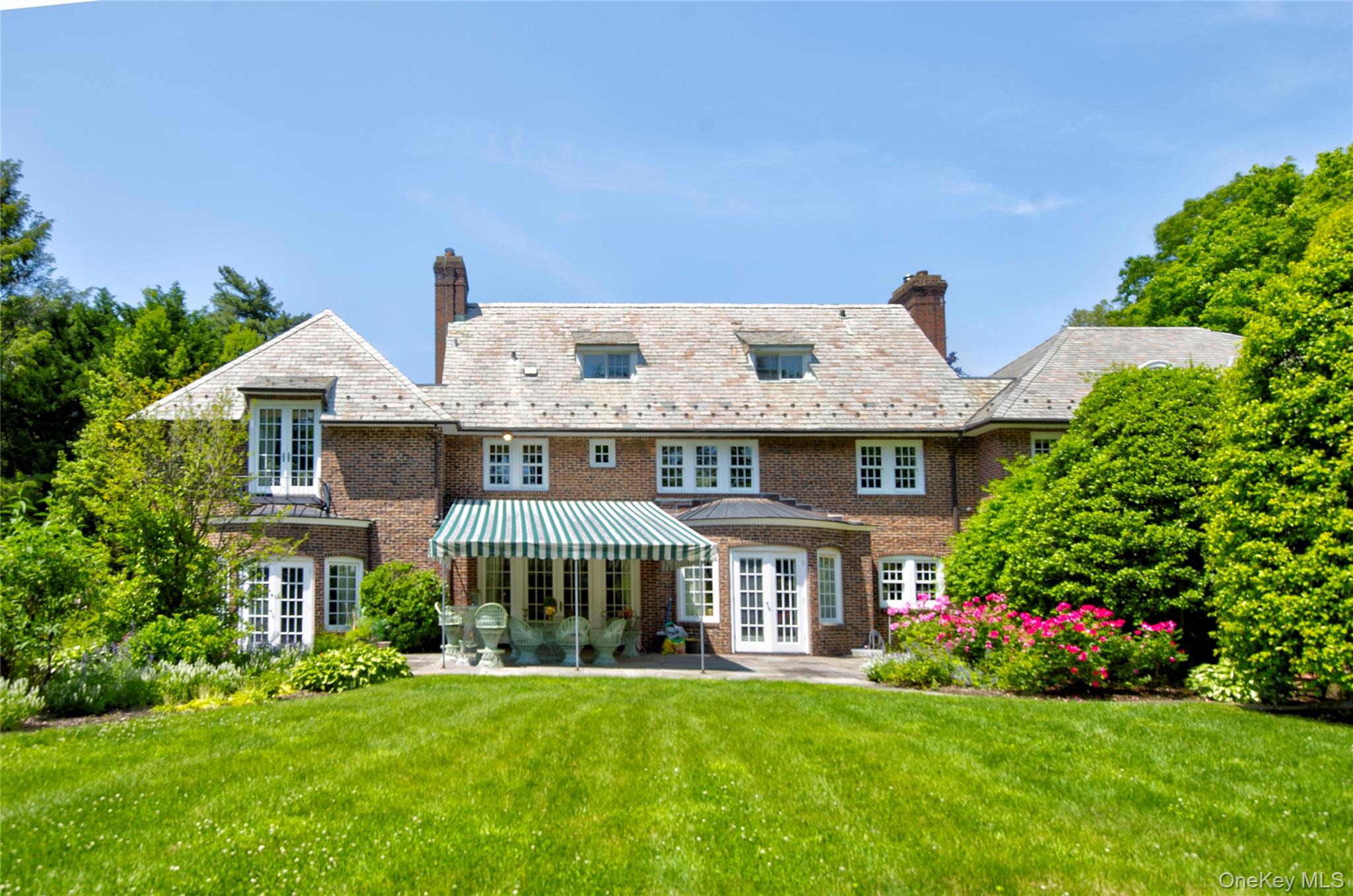 9 Meadow Spring Lane