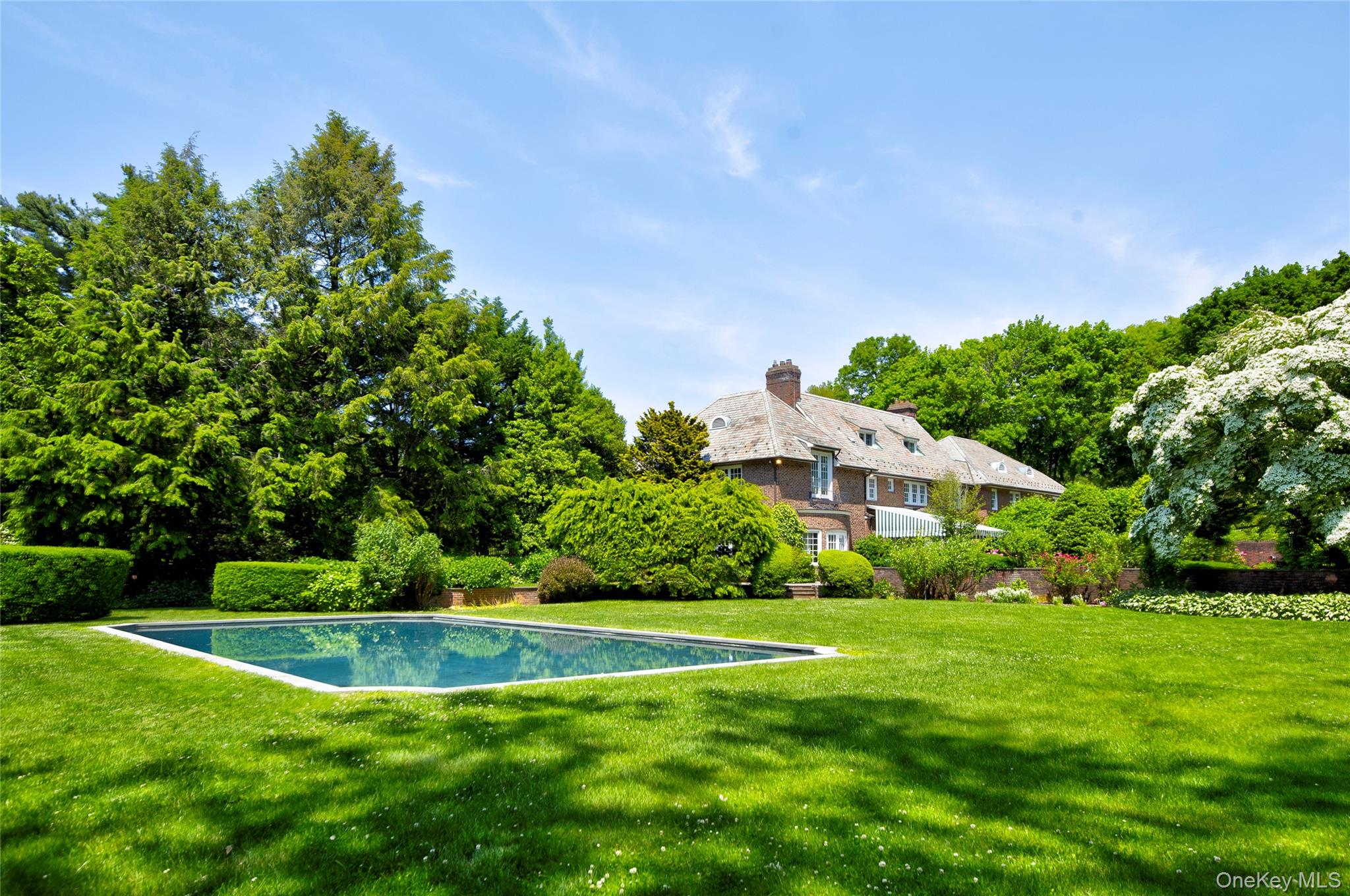 9 Meadow Spring Lane