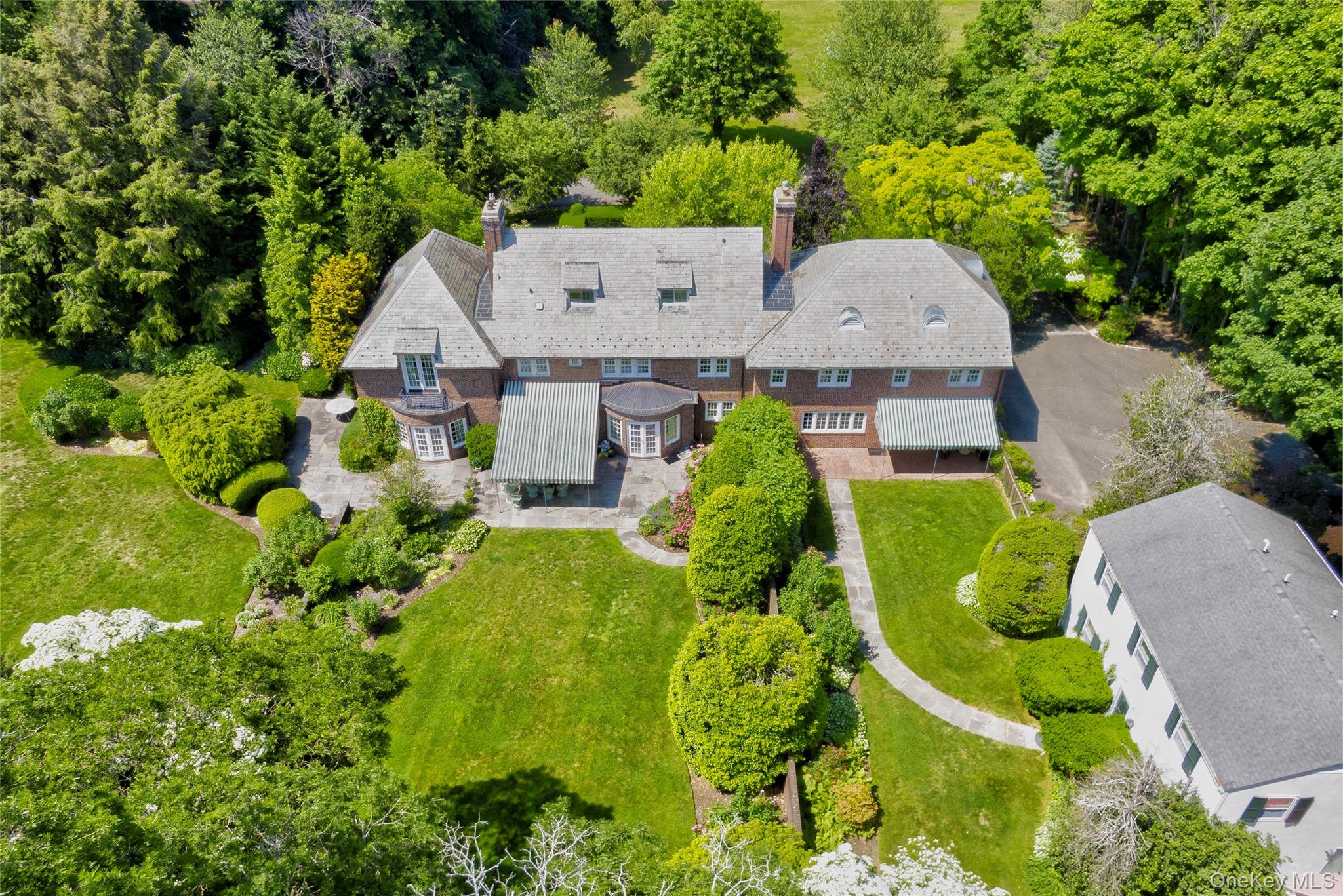 9 Meadow Spring Lane