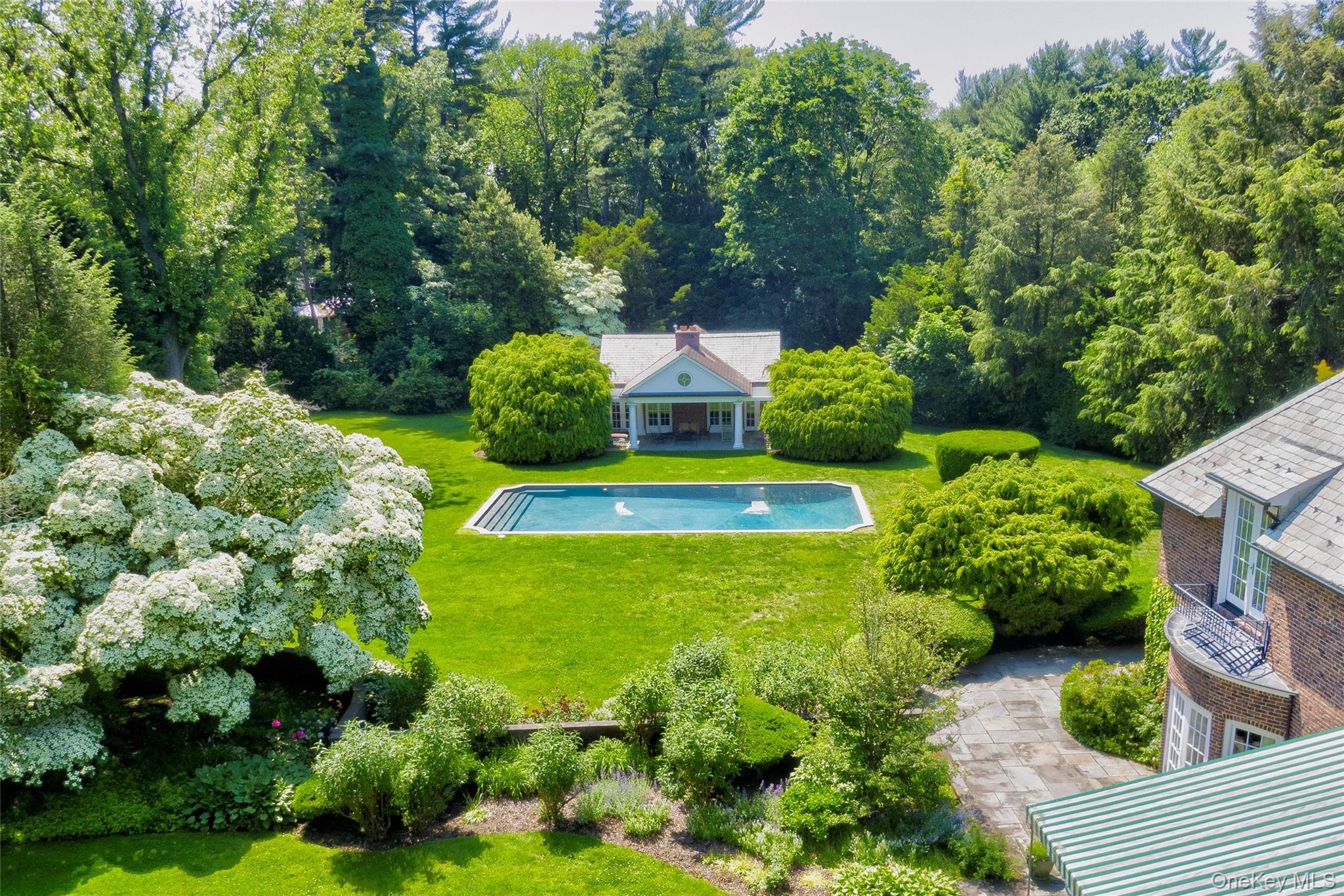 9 Meadow Spring Lane