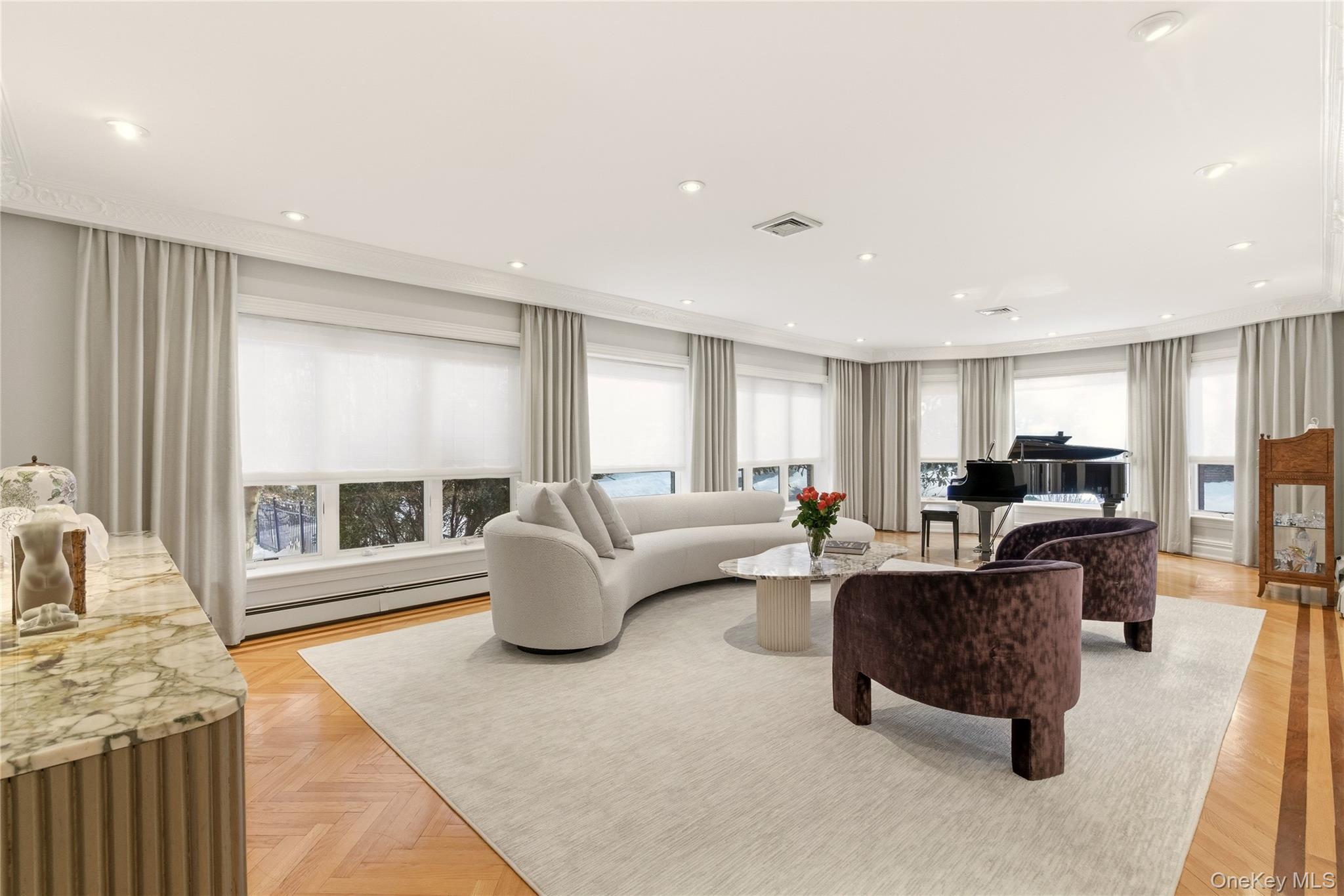 8 Brookville Lane Lane