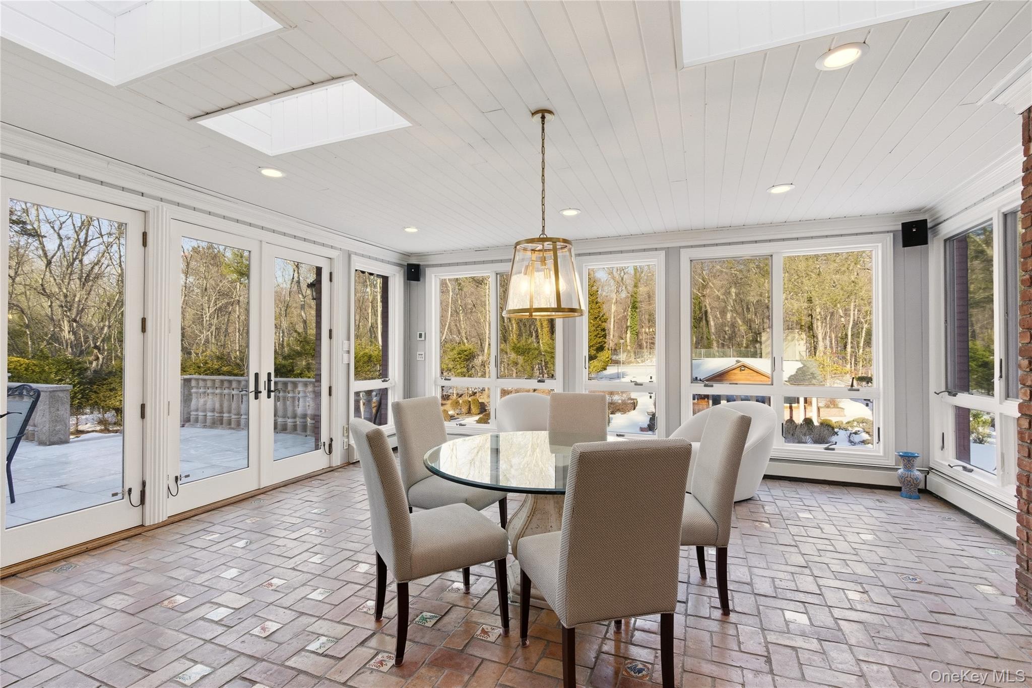 8 Brookville Lane Lane