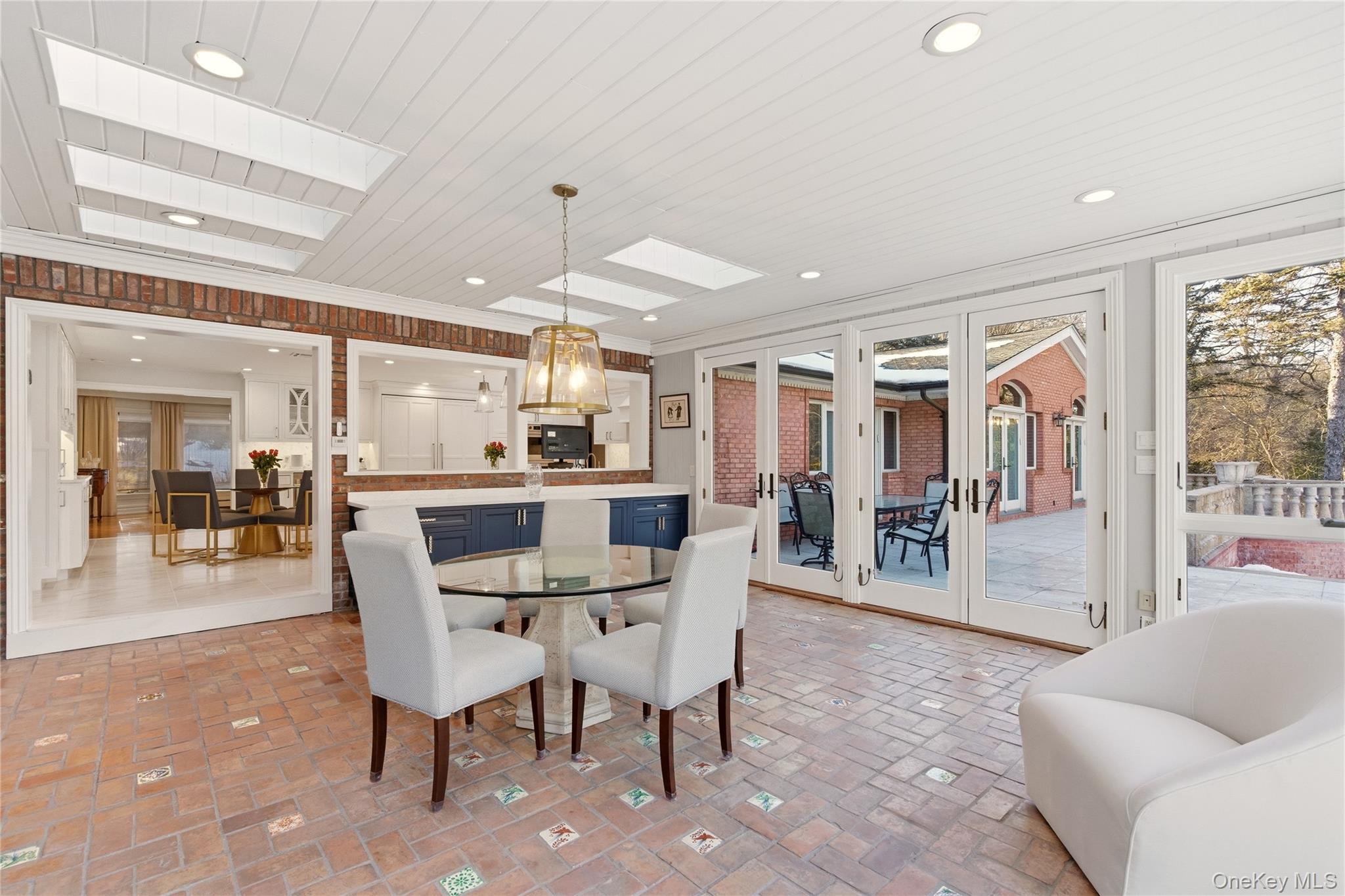 8 Brookville Lane Lane