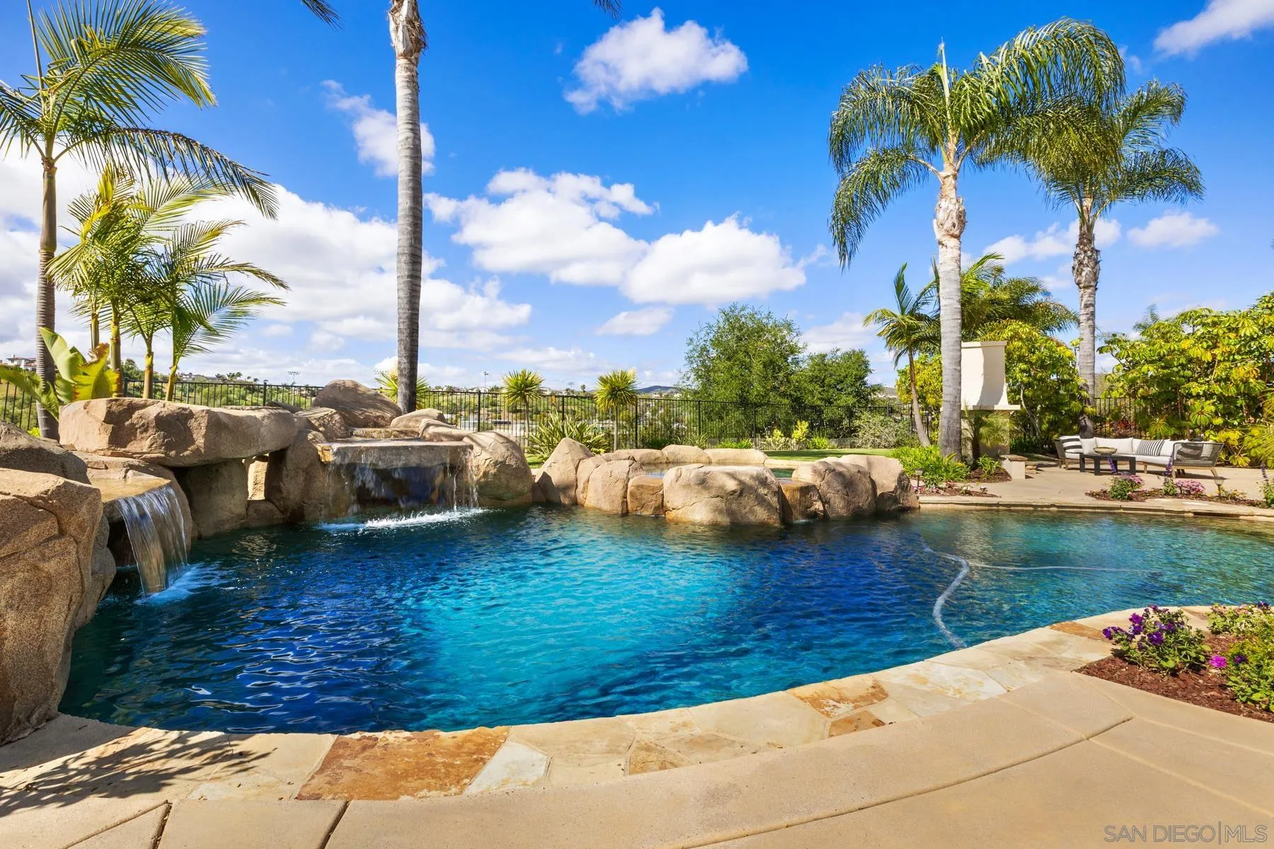 10263 Winecreek Ct