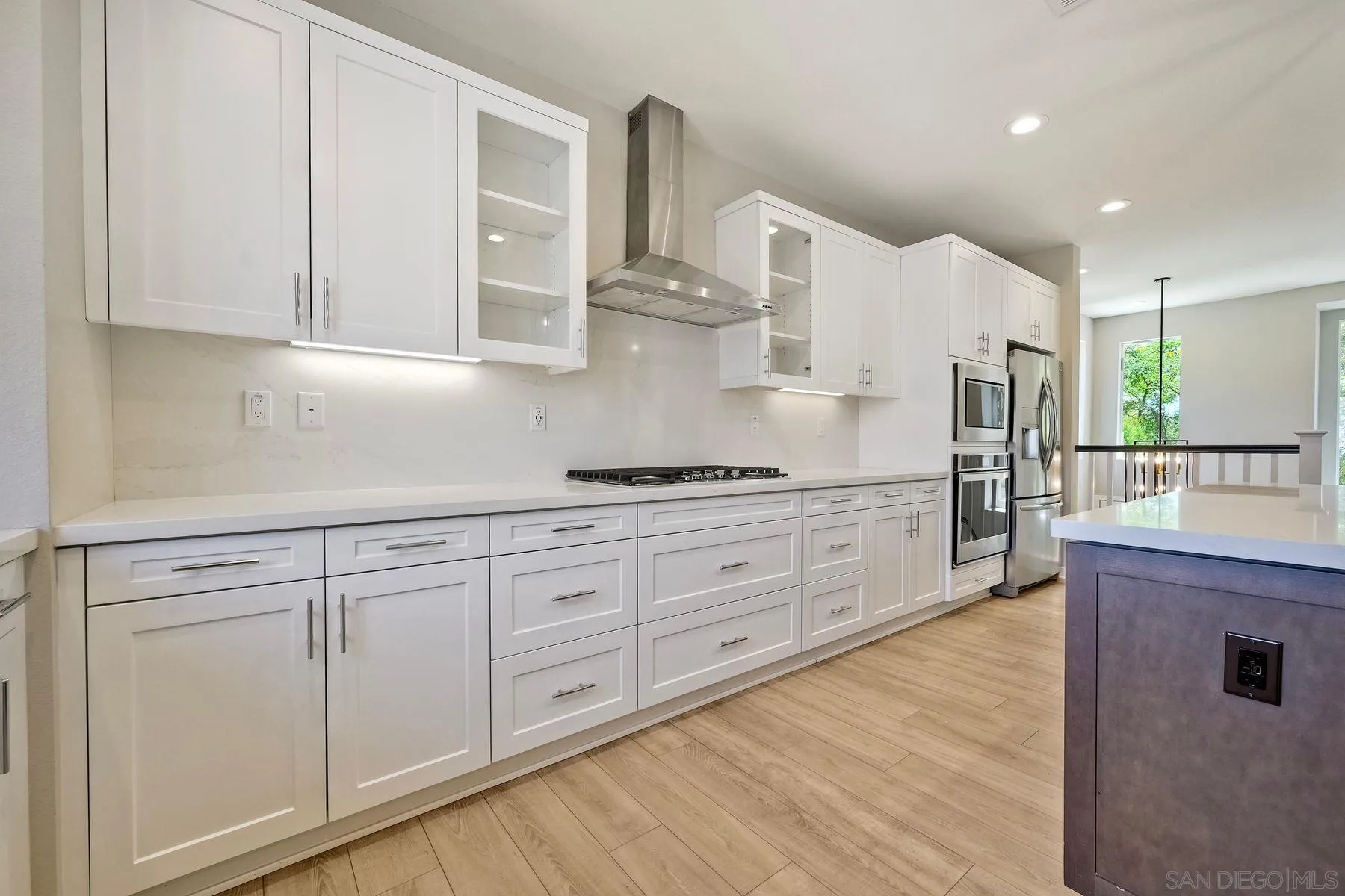 16242 Camden Cir