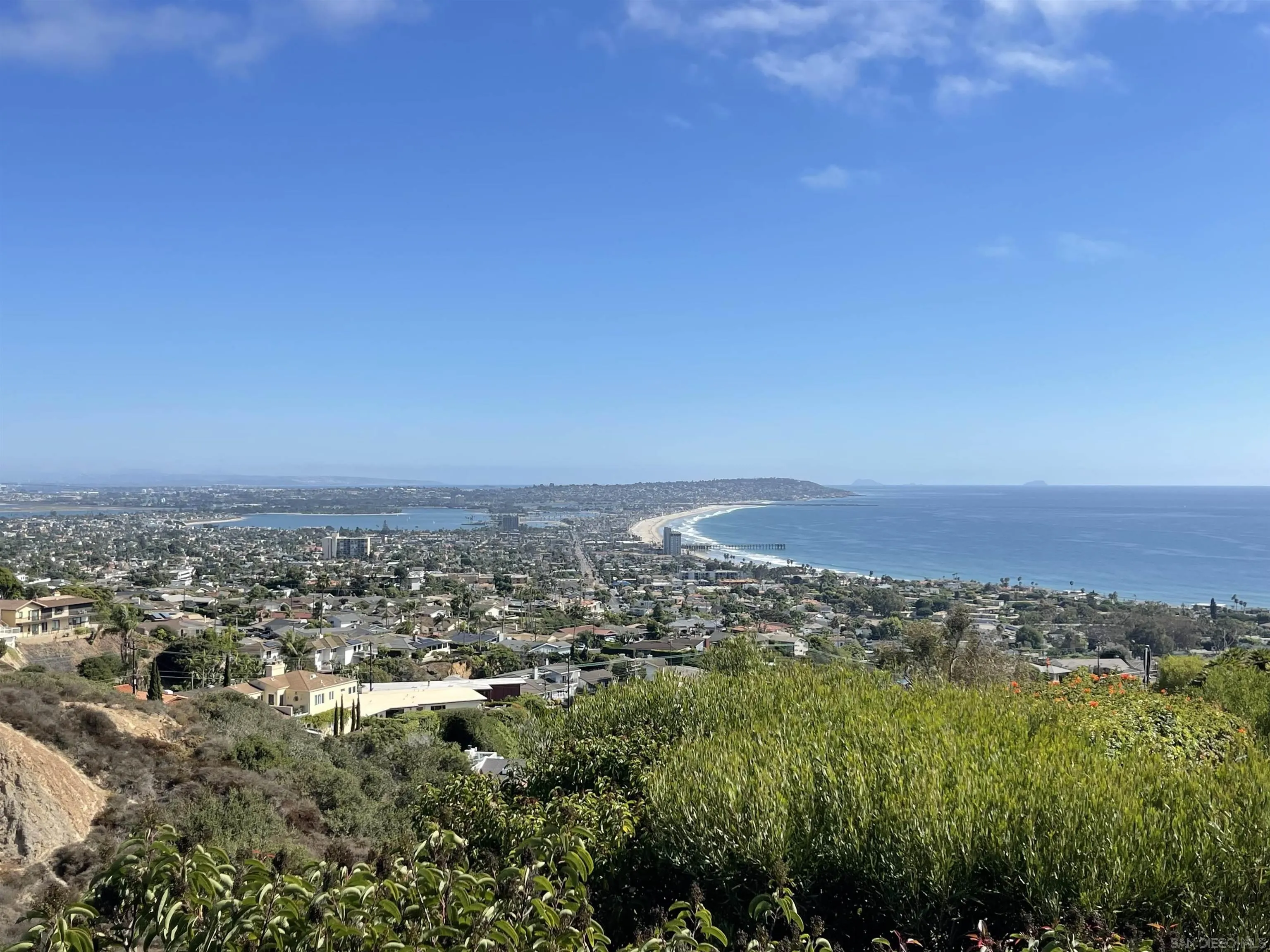 1051 La Jolla Rancho Rd