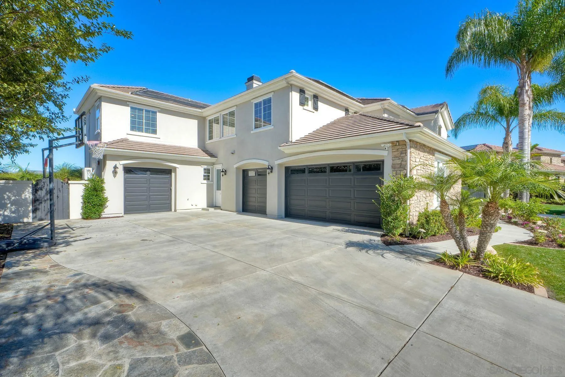 10055 Winecrest Rd, San Diego