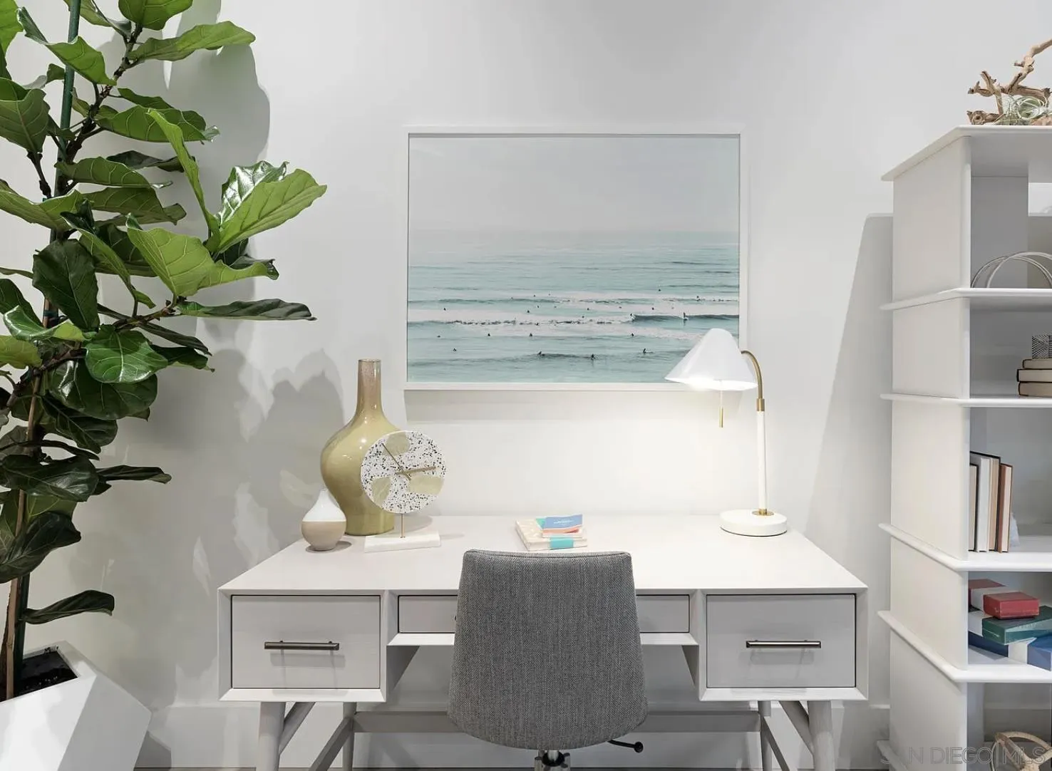 330 S Cedros Ave Unit Apt 7