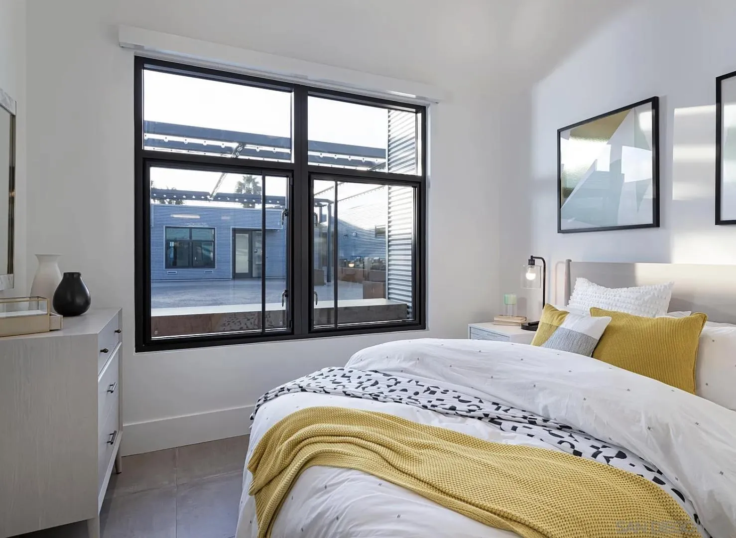 330 S Cedros Ave Unit Apt 7