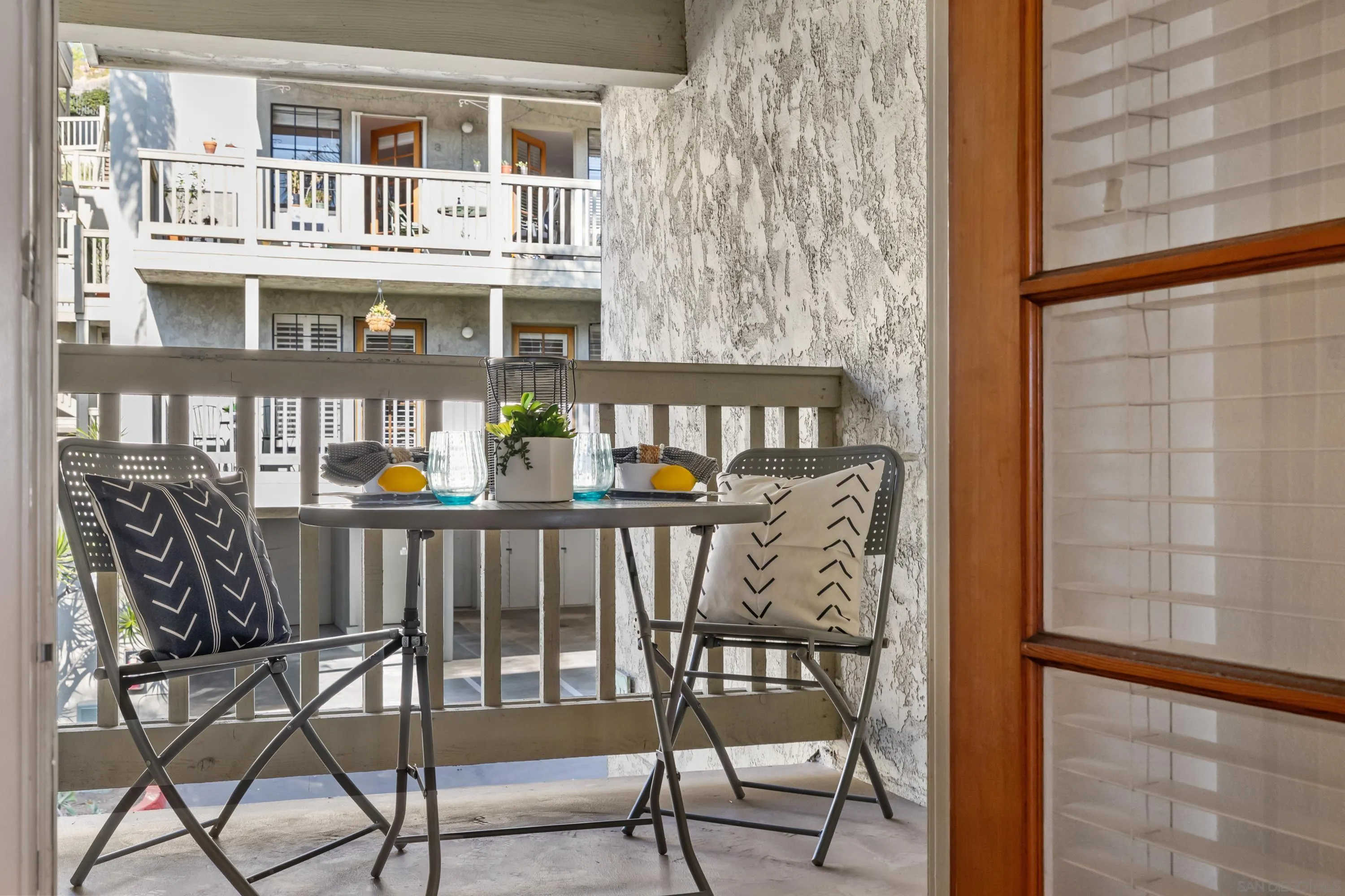 3961 Hortensia St Unit H4