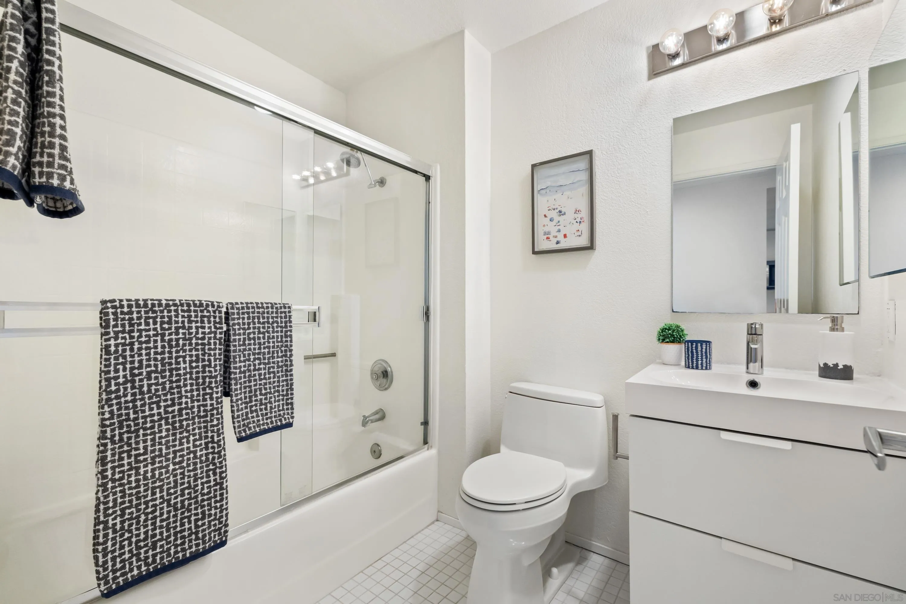 3961 Hortensia St Unit H4