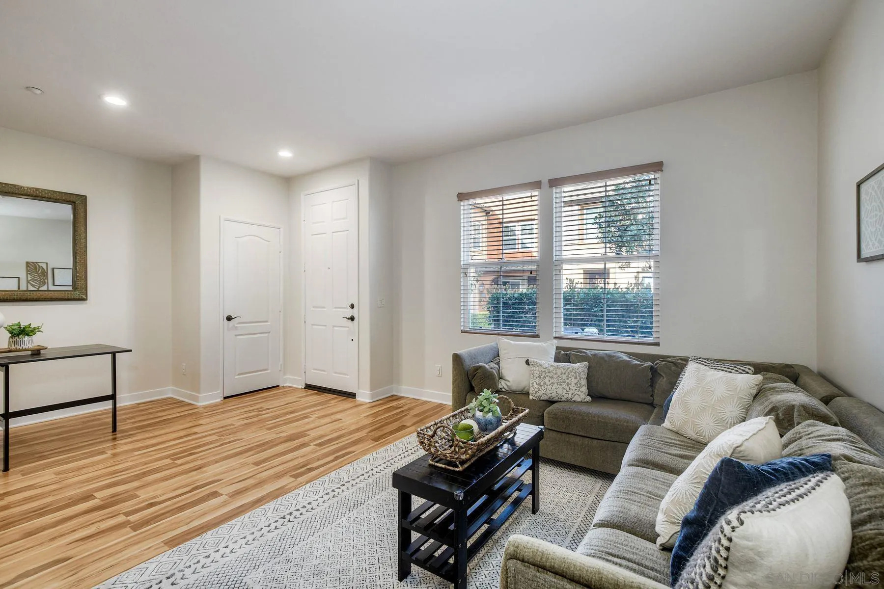 17070 Calle Trevino Unit 11