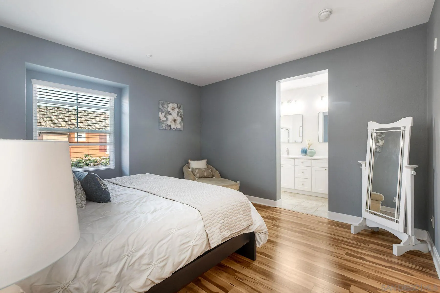 17070 Calle Trevino Unit 11