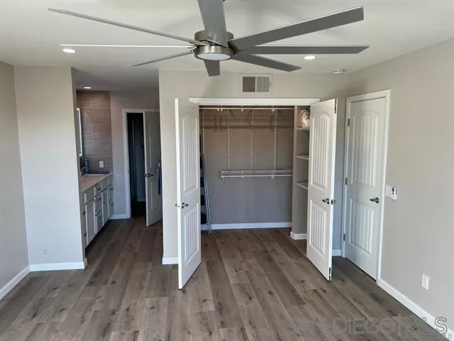 10325 Caminito Cuervo Unit 204