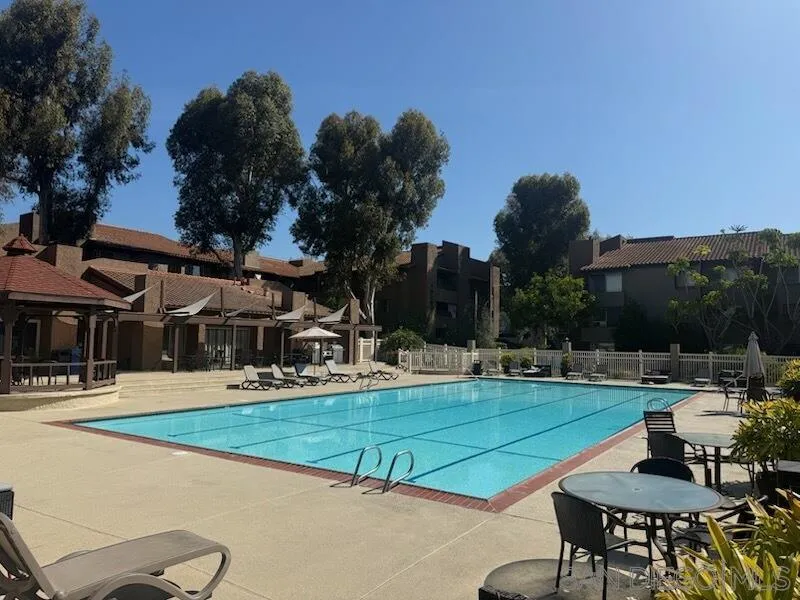 10325 Caminito Cuervo Unit 204