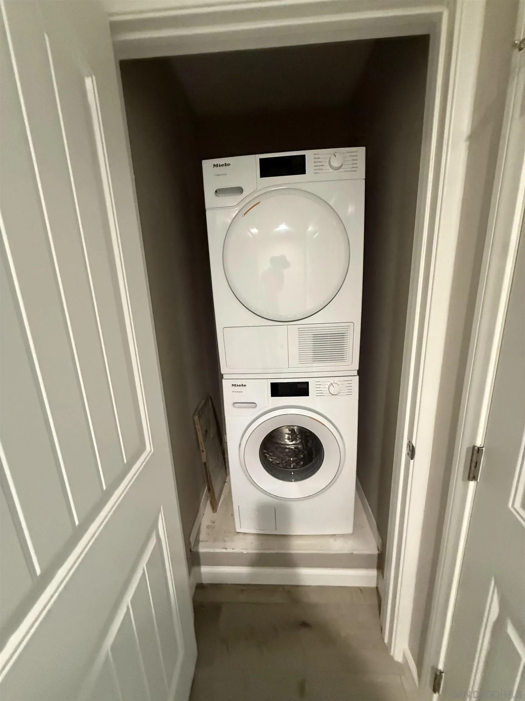 10325 Caminito Cuervo Unit 204