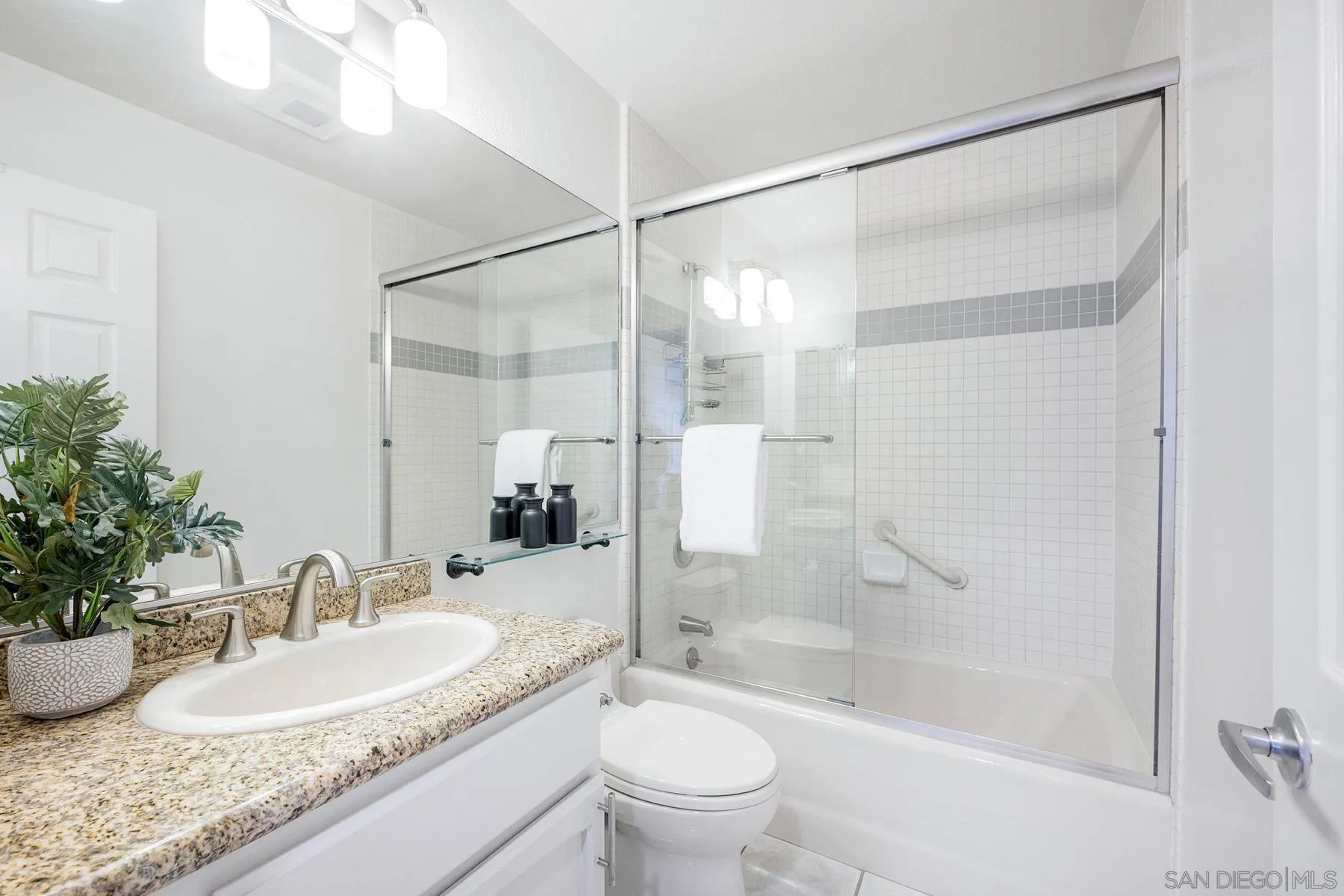 3060 6th Ave Unit 19